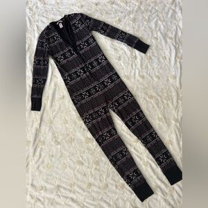 🎀 Victoria's Secret 🎀 Stretch Knit Onsie Bodysuit Romper Black Fair Isle Accents